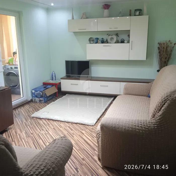 Apartament 3 camere în zona NORA-1273880