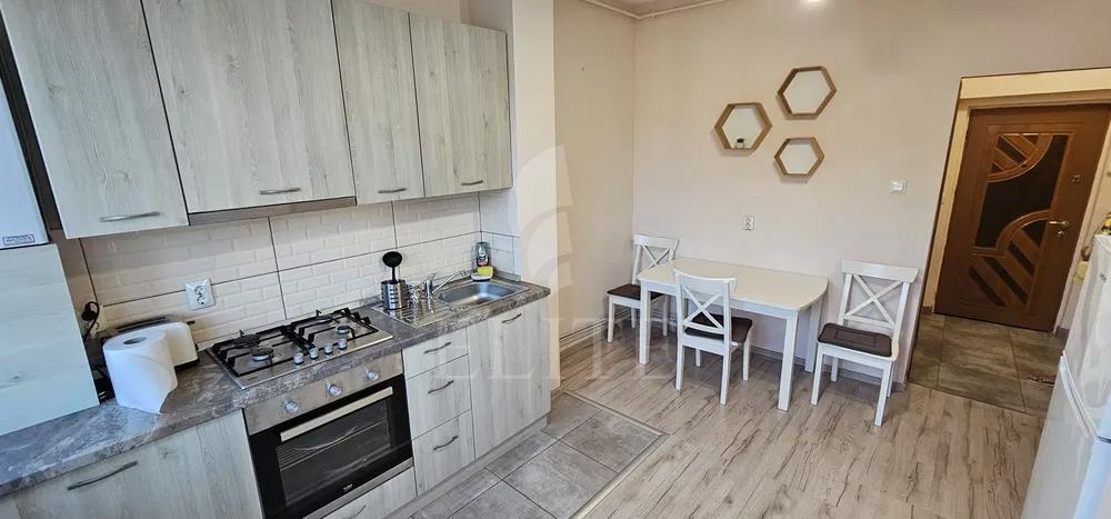 Apartament o camera în zona GRUIA-1273888