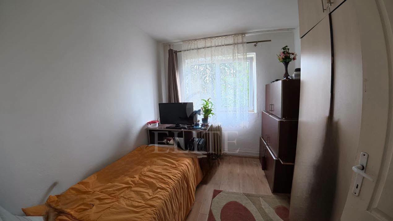 Apartament 4 camere în zona BIG-1274297