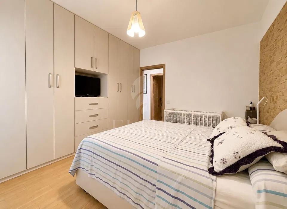 Apartament 3 camere în zona COMPLEX OASULUI-1275052