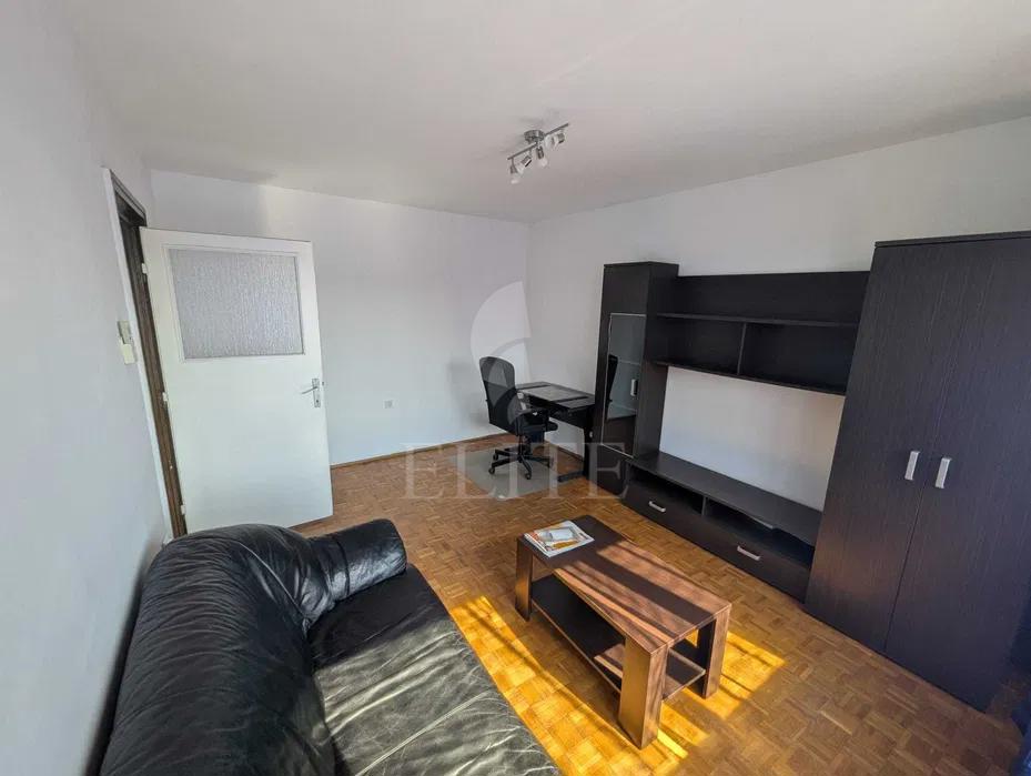 Apartament 2 camere în zona PIATA MIHAI VITEAZUL-1275500