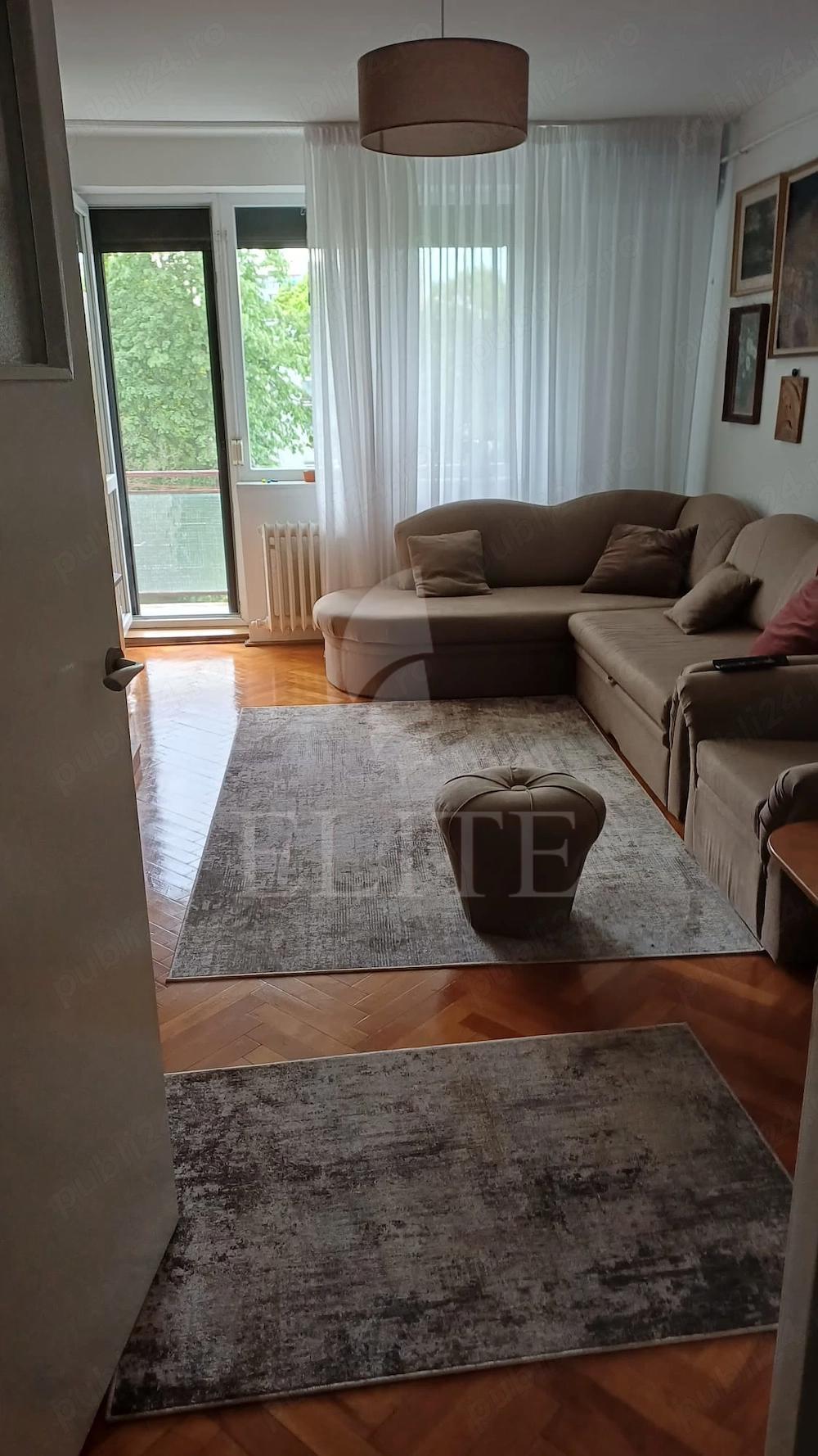 Apartament 3 camere în zona STRAZII UNIRII-1275979
