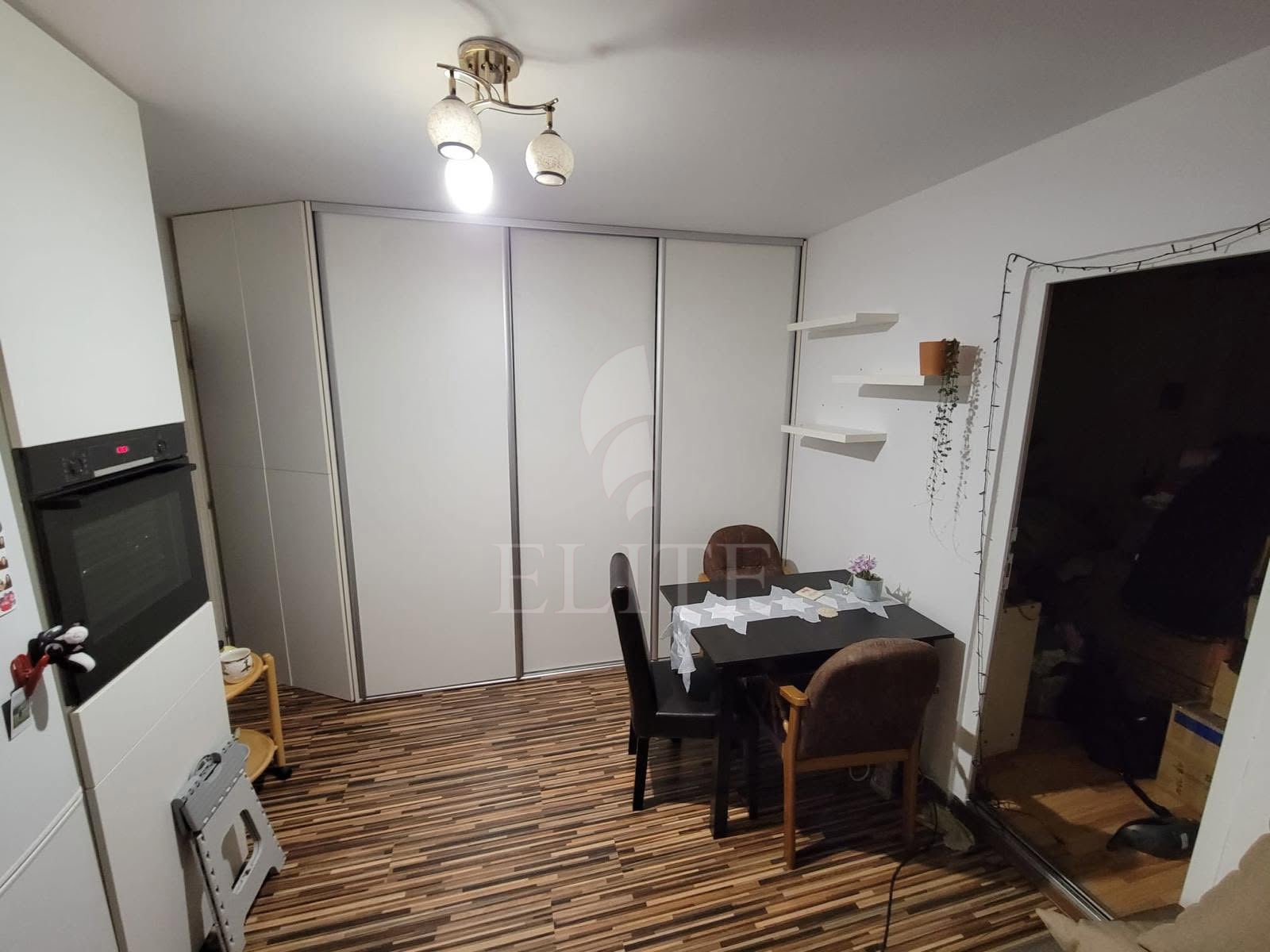 Apartament 2 camere în zona DIANA-1278961