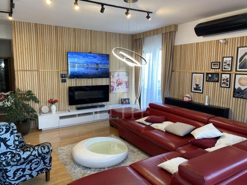 Apartament 4 camere în zona PIATA FLORA-1280500