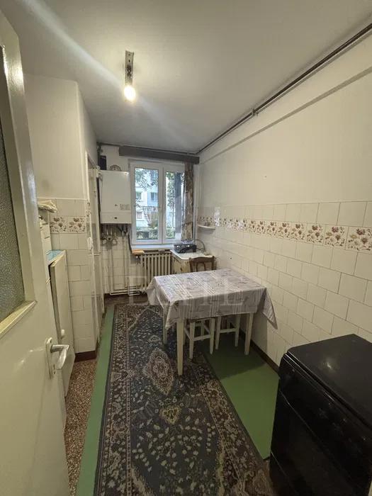 Apartament 3 camere în zona HERMES-1281200