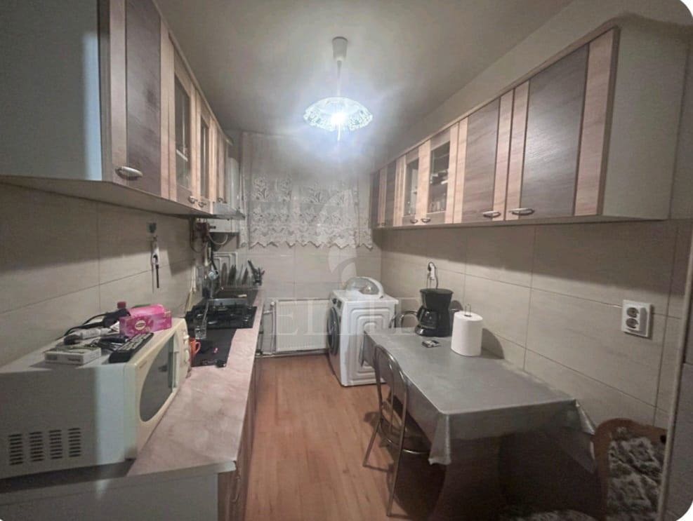Apartament 2 camere în zona PIATA FLORA-1284412