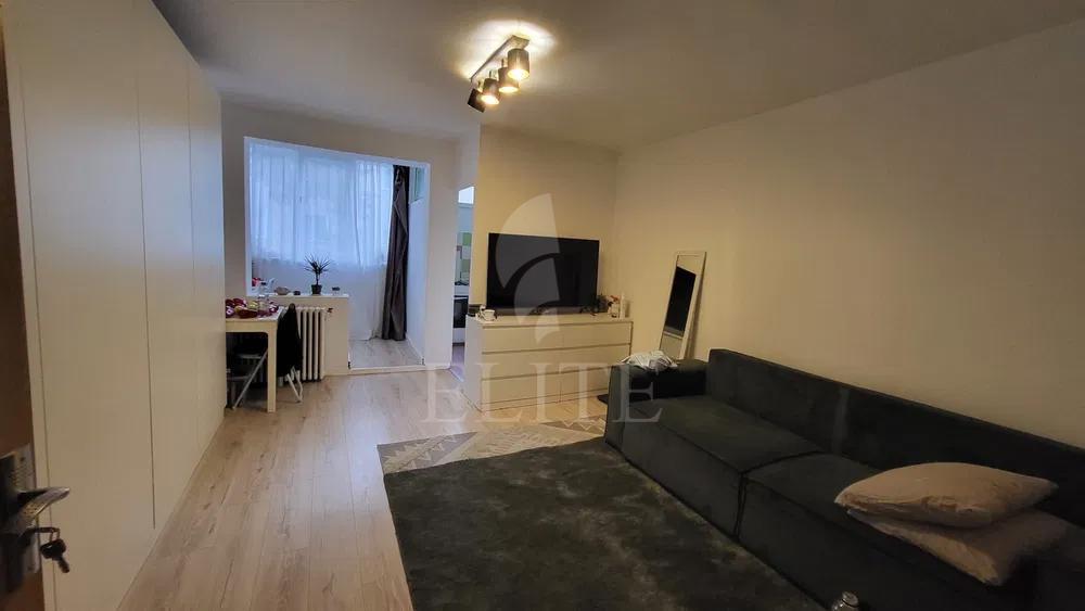 Garsoniera în zona PIATA CIPARIU-1284485