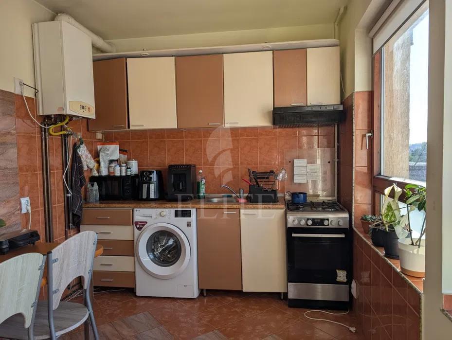 Apartament 2 camere în zona PARCUL FEROVIARILOR-1284809