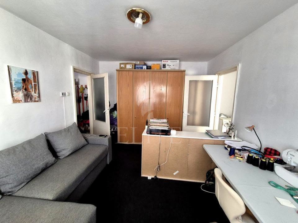 Apartament 2 camere în zona HOTEL PARADIS-1285172