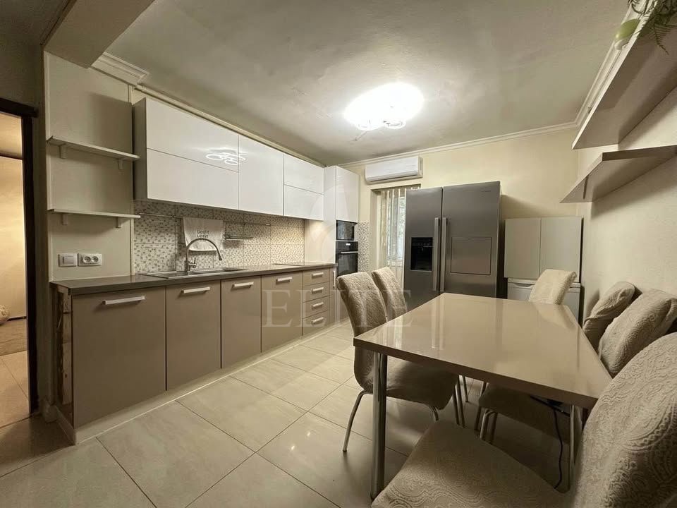 Apartament 3 camere în zona BRD-1286024