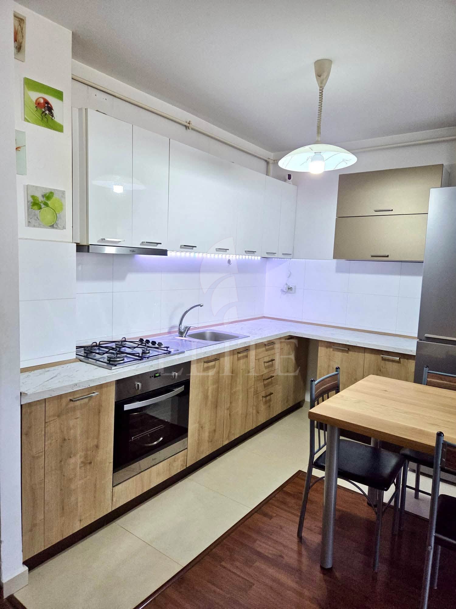 Apartament 2 camere în zona STRAZII FABRICII-1287552