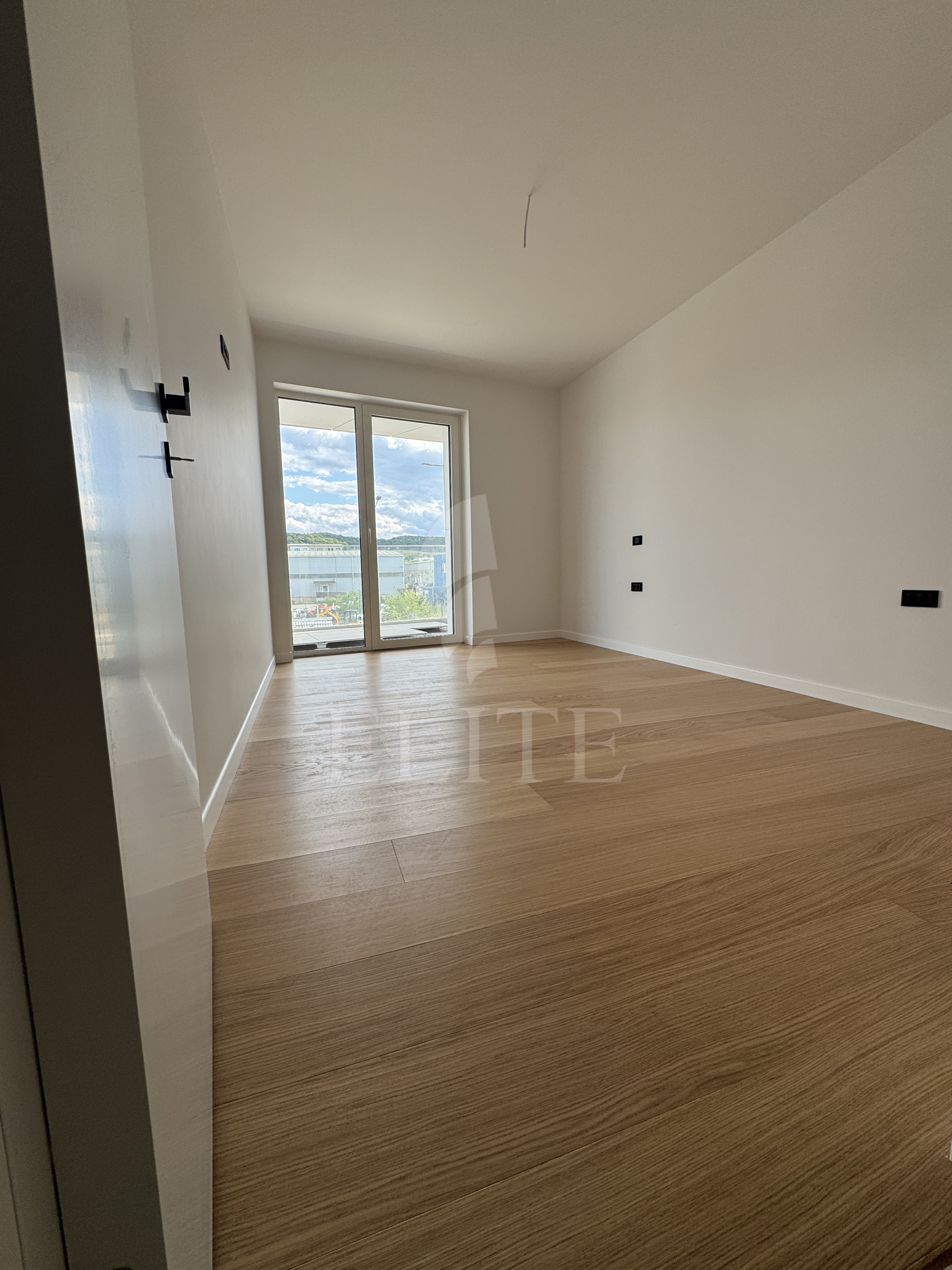 Apartament 2 camere în zona MAGAZINUL LIDL-1287711