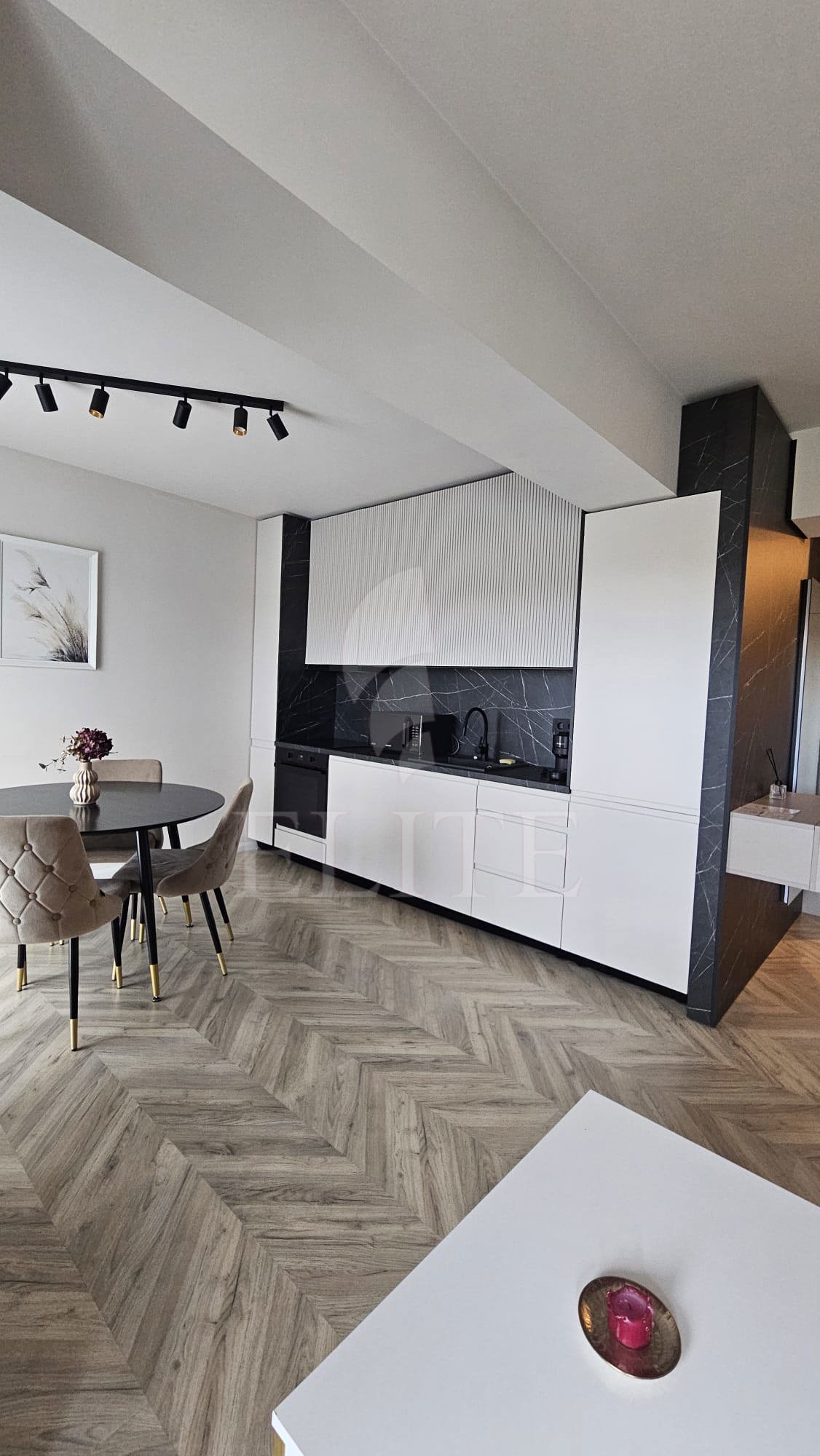 Apartament 2 camere în zona magazin Penny-1288126
