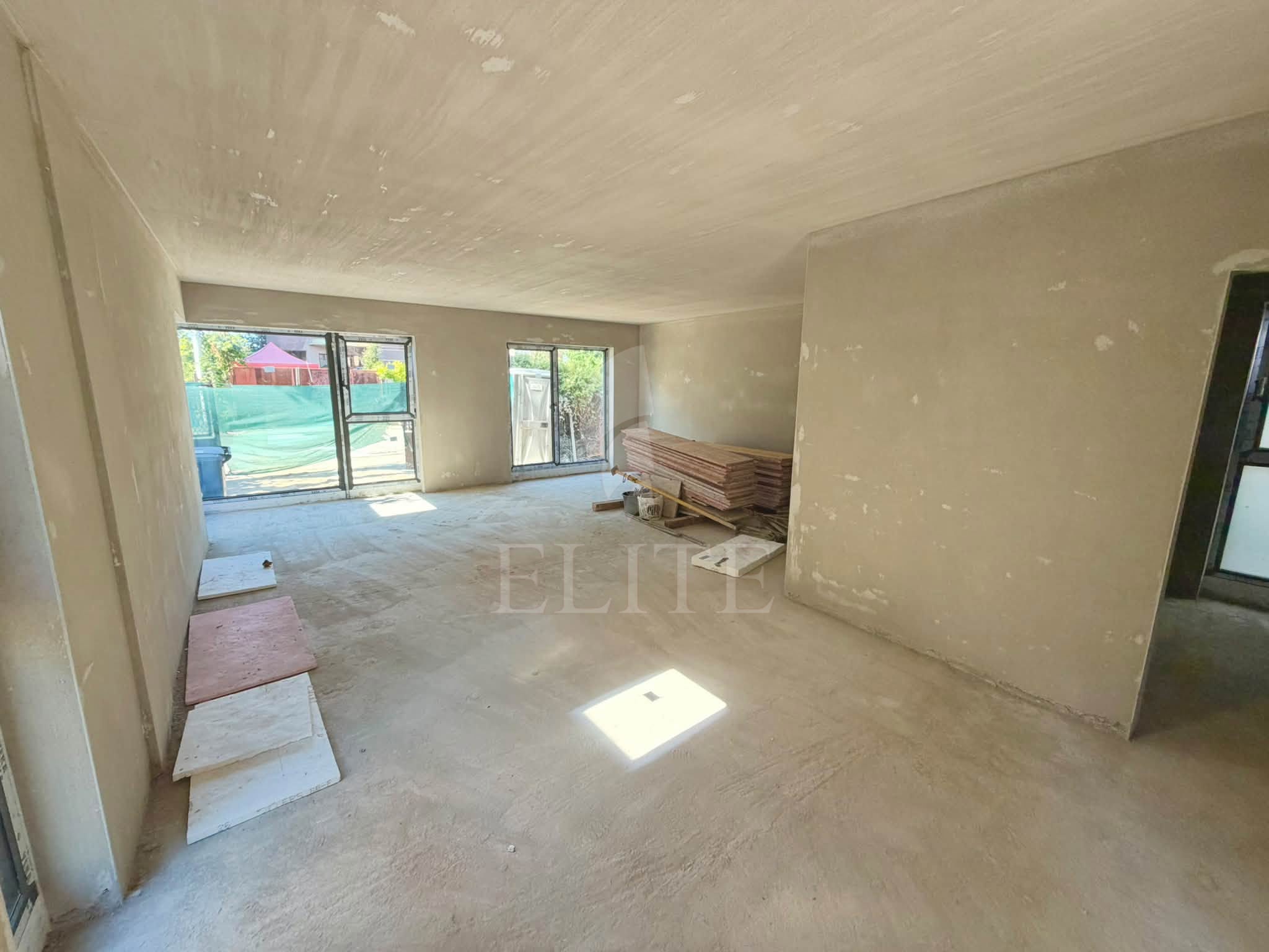 Apartament 4 camere în zona POD IRA-1288235