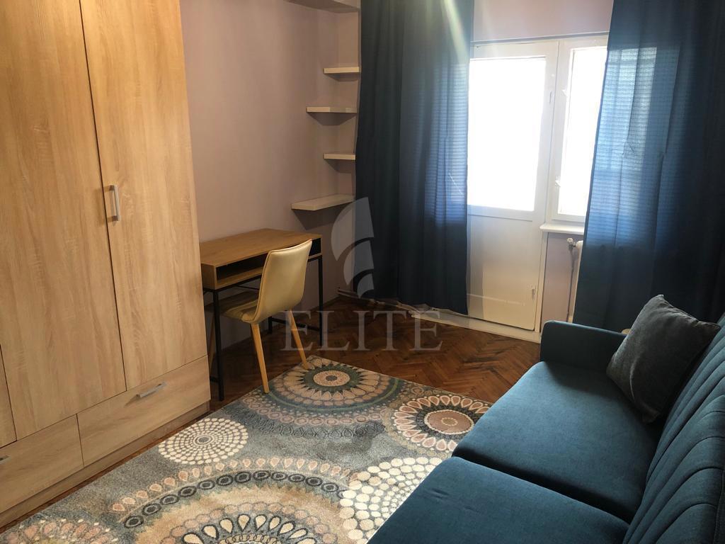 Apartament 3 camere în zona P-TA. CIPARIU-1288288