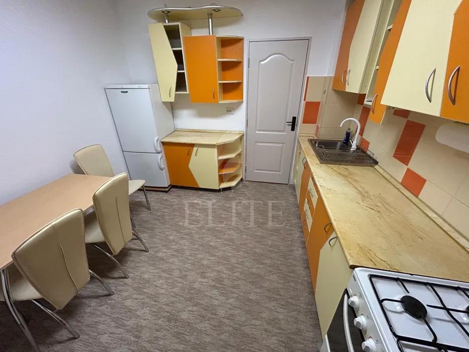 Apartament 2 camere în zona PRITAX-1290863