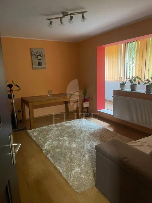Apartament 3 camere în zona CASA PIRATILOR-1293051