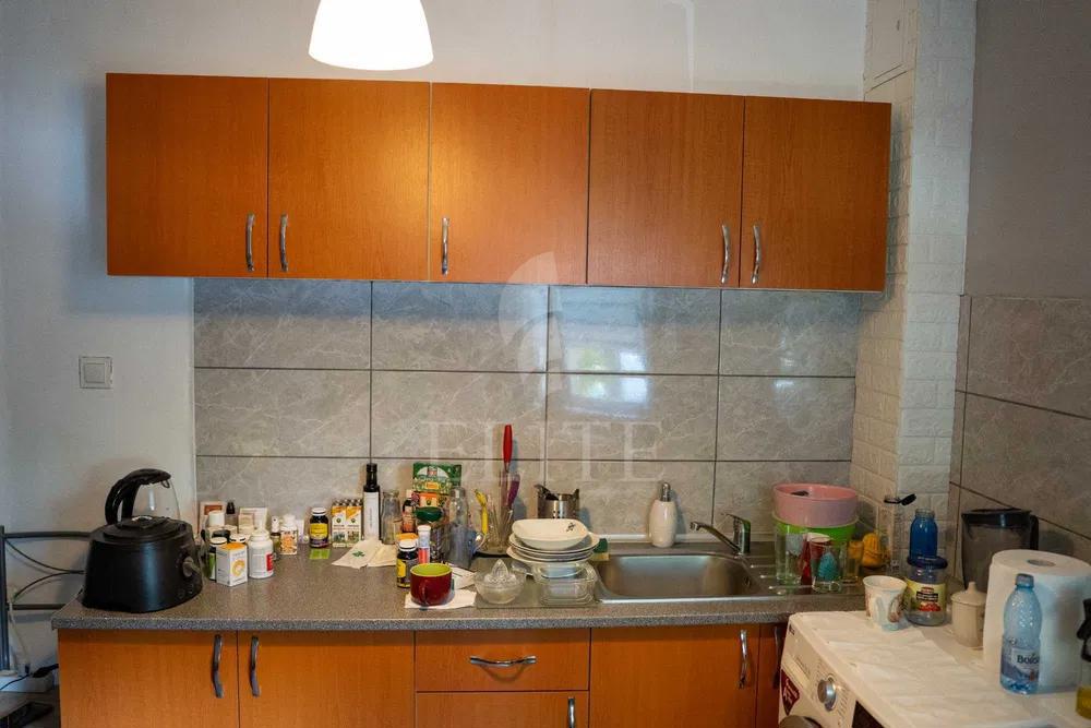 Apartament 2 camere în zona STRAZII MOGOSOAIA-1293140