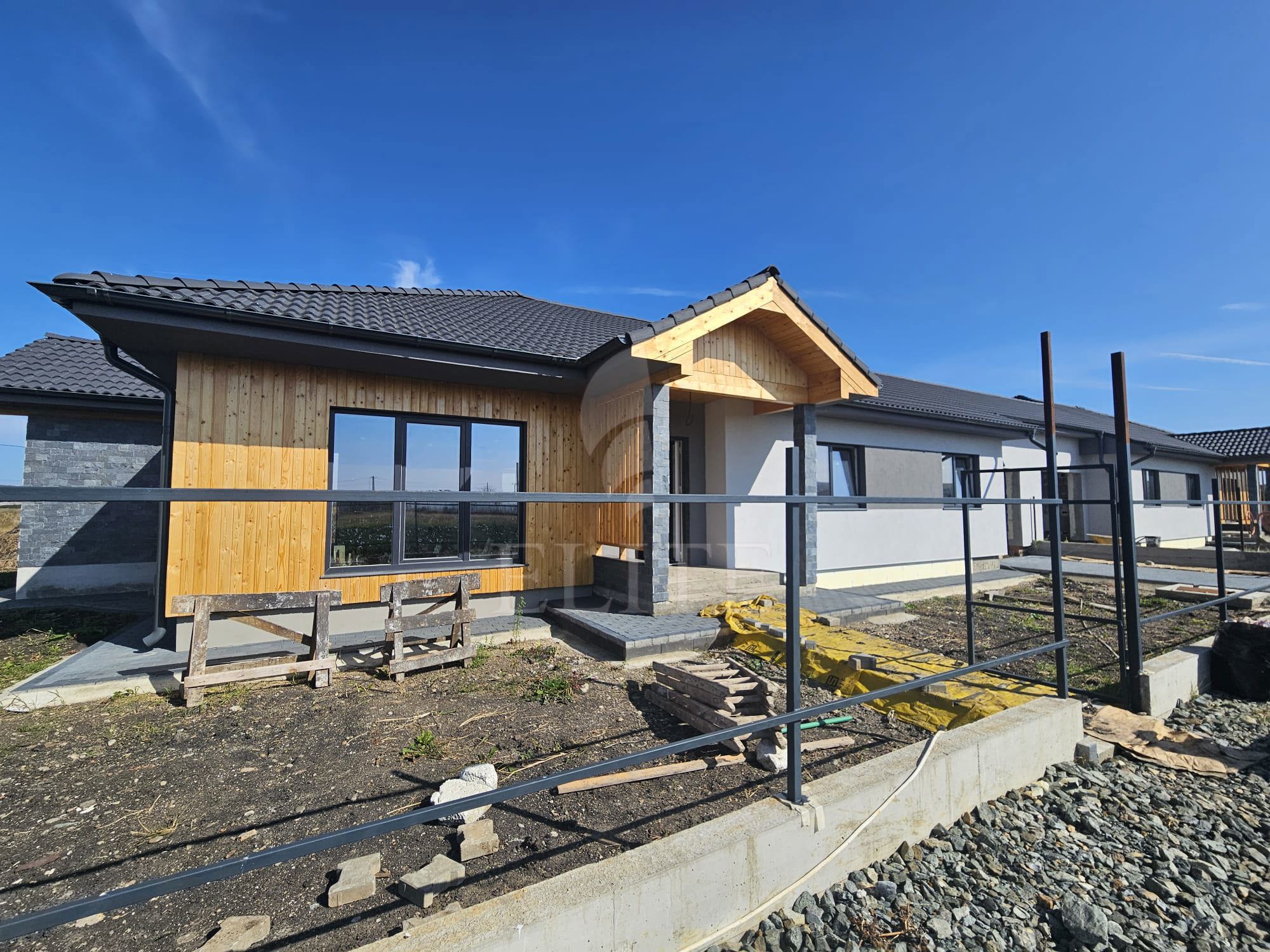 Casa 4 camere în zona Jucu-839633